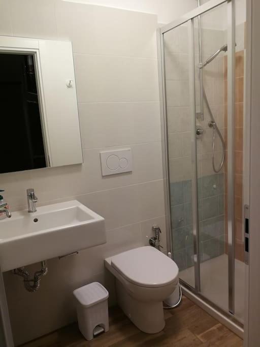 Apartmán I Chechin - Homy 5 Terre Volastra Exteriér fotografie